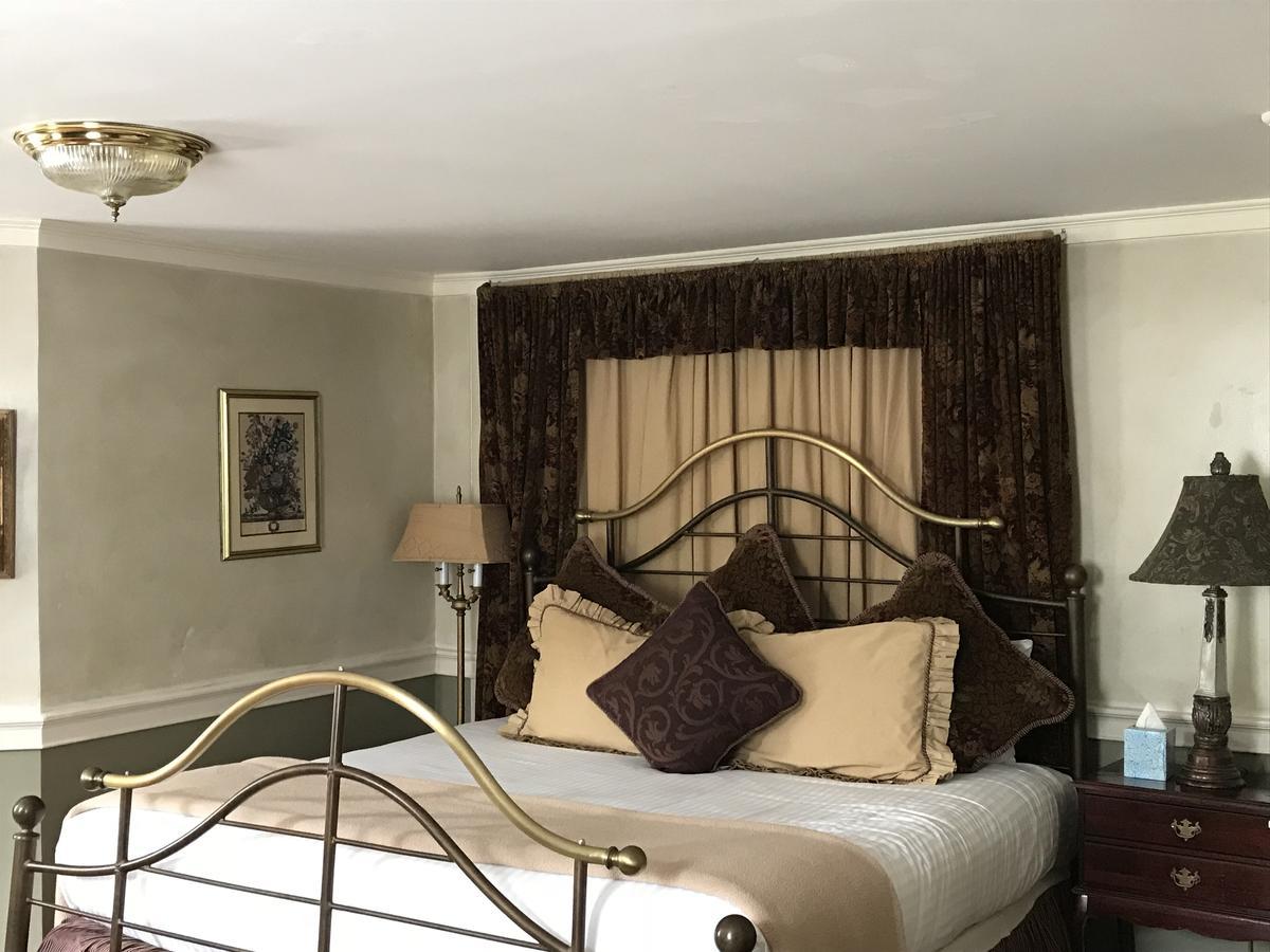 Admiral Farragut Inn นิวพอร์ต ภายนอก รูปภาพ